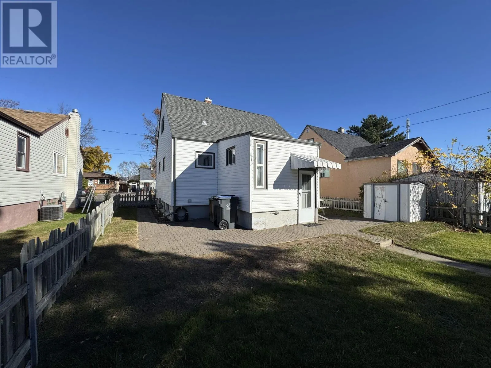371 Marion ST