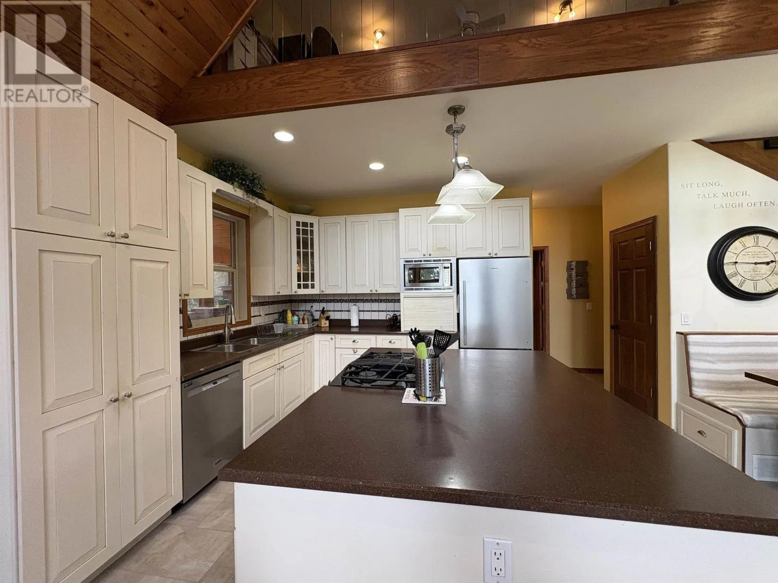 329 JAPADA TRL|BEARS PASSAGE