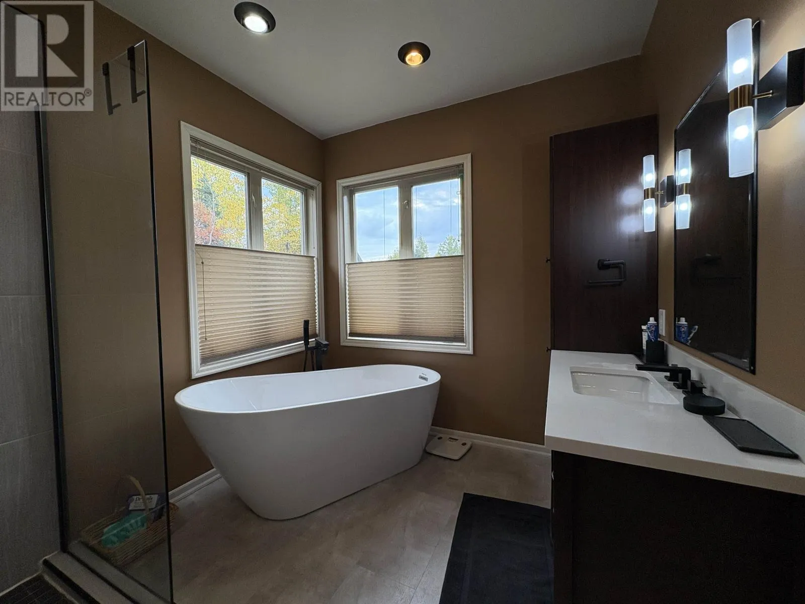 329 JAPADA TRL|BEARS PASSAGE