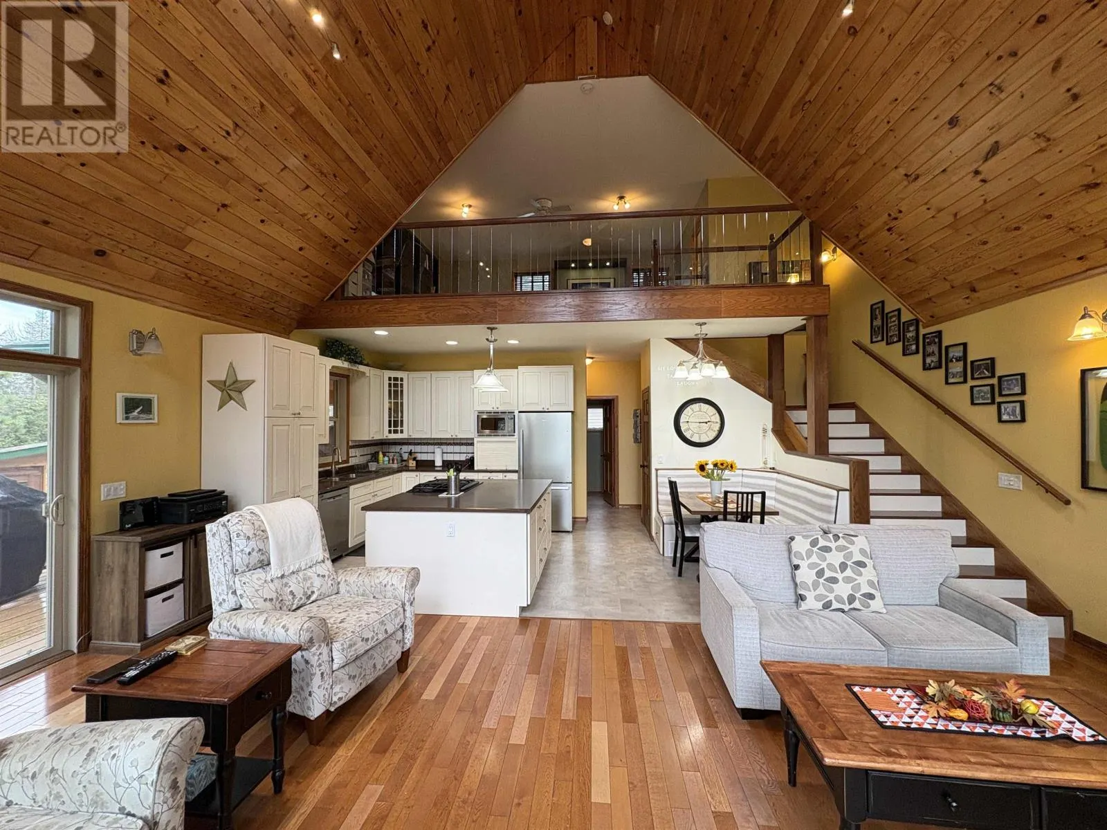 329 JAPADA TRL|BEARS PASSAGE