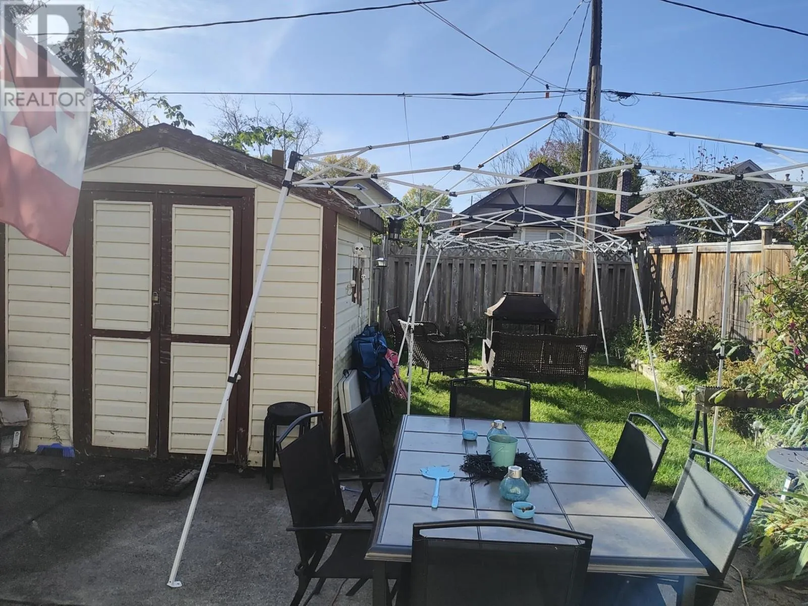 421 Archibald St. S