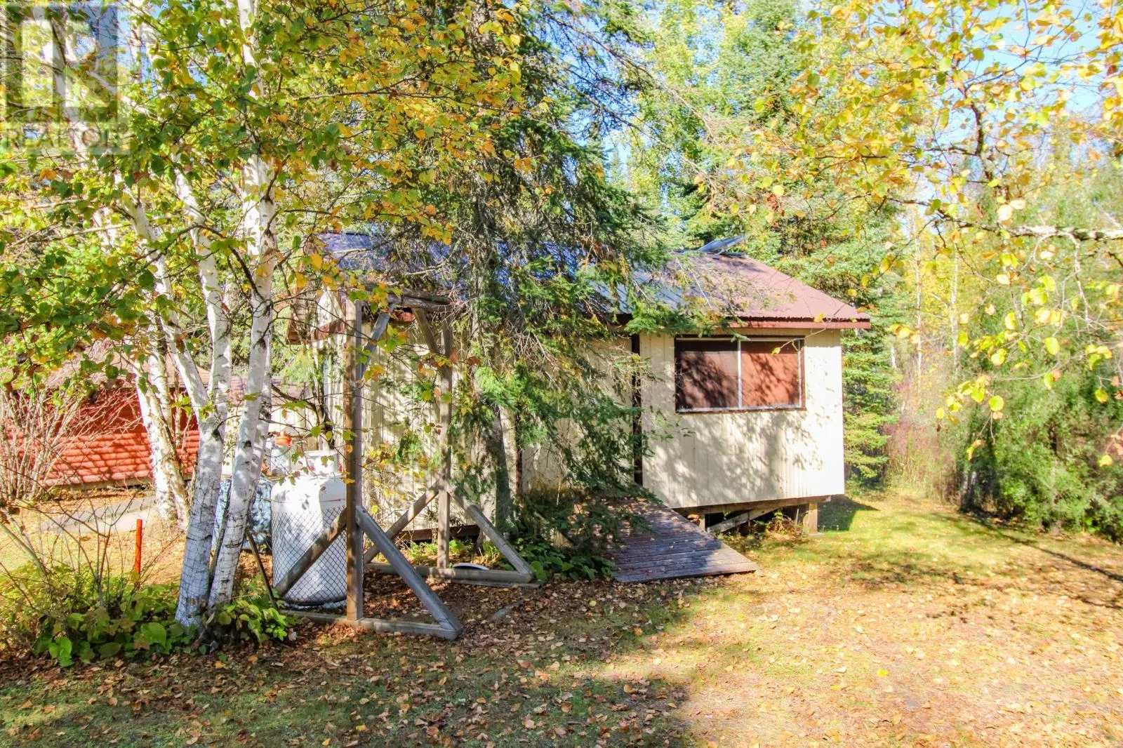 PCL 16261 Island LK