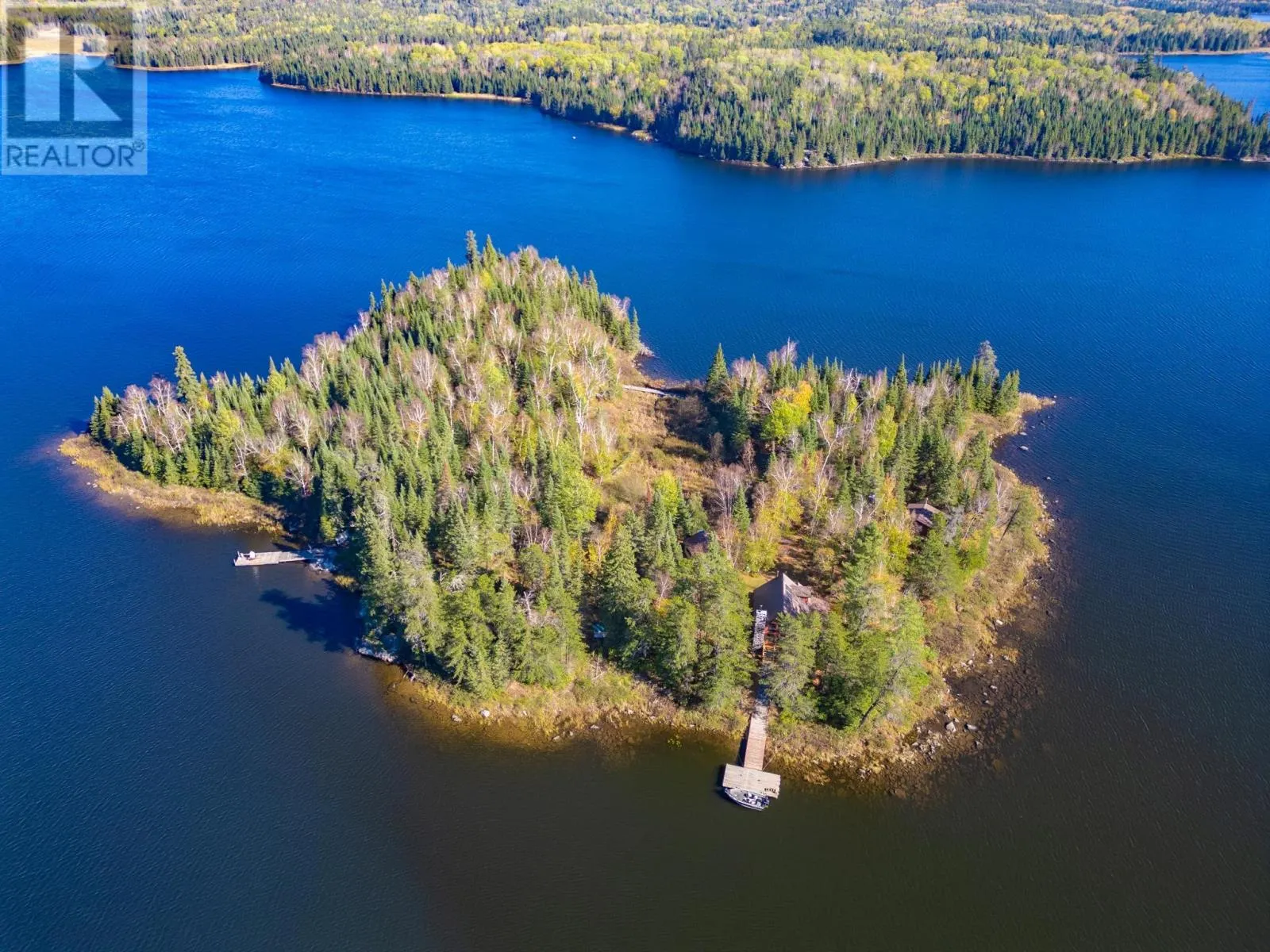 PCL 16261 Island LK