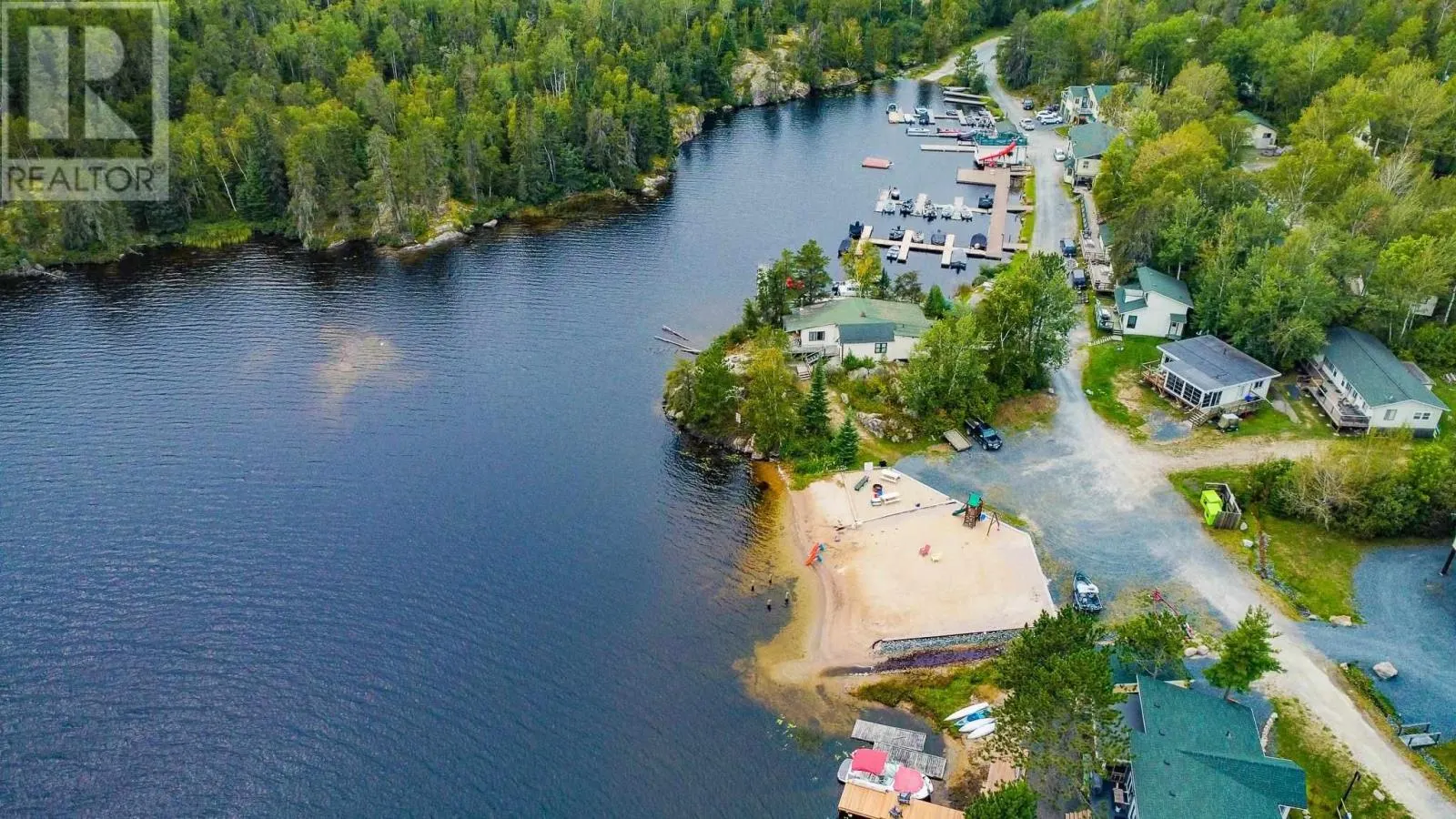 18 Dogtooth Lake Road