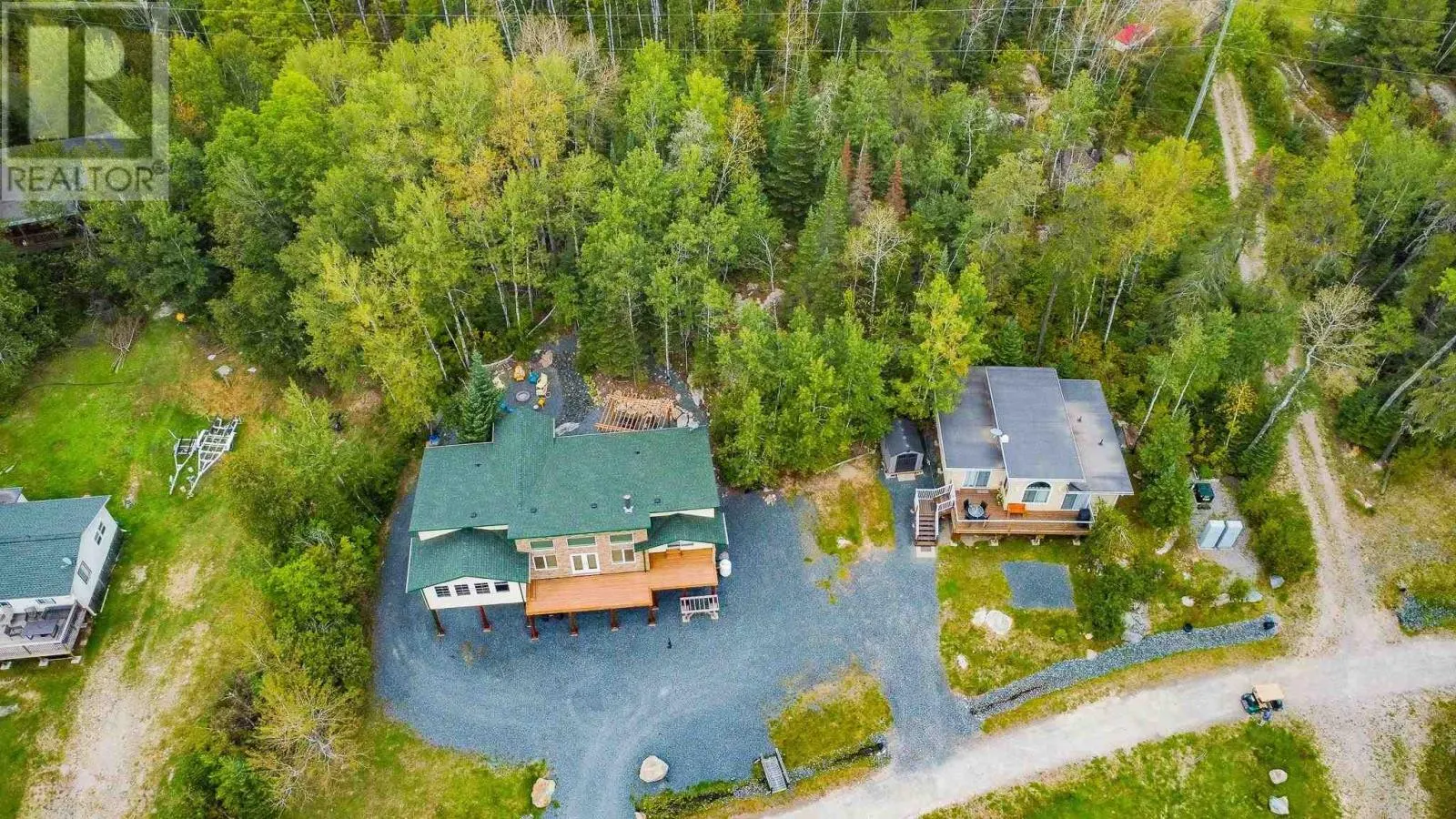 18 Dogtooth Lake Road