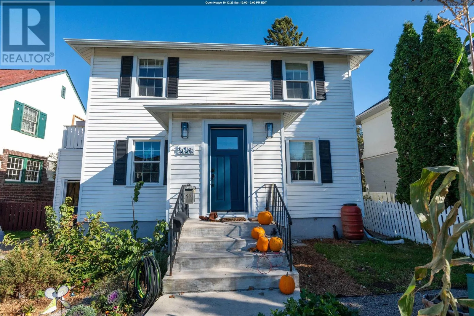 506 Selkirk ST S
