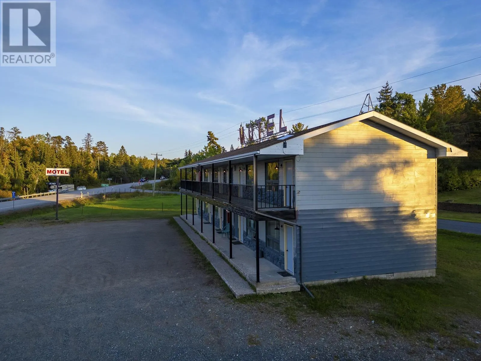 1271 Highway 71