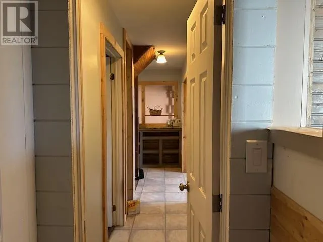 58 Lakeview DR