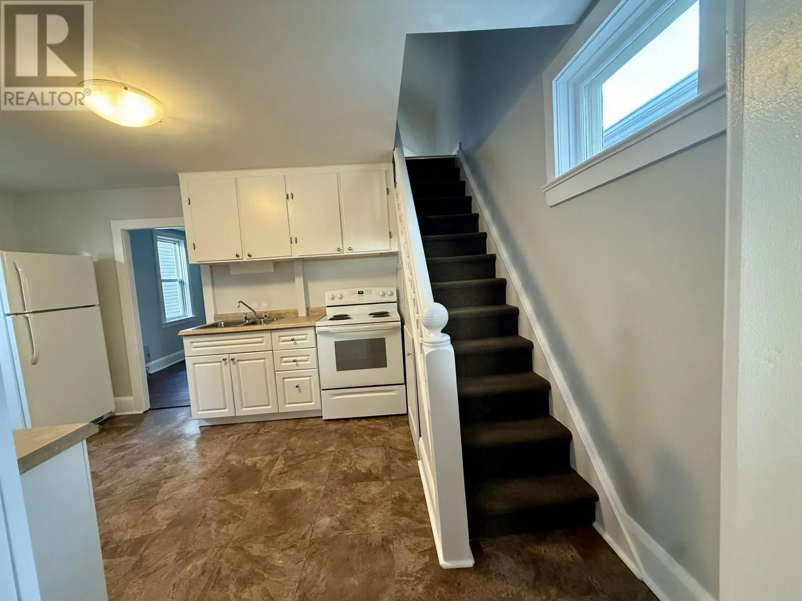 832 McLaughlin Street