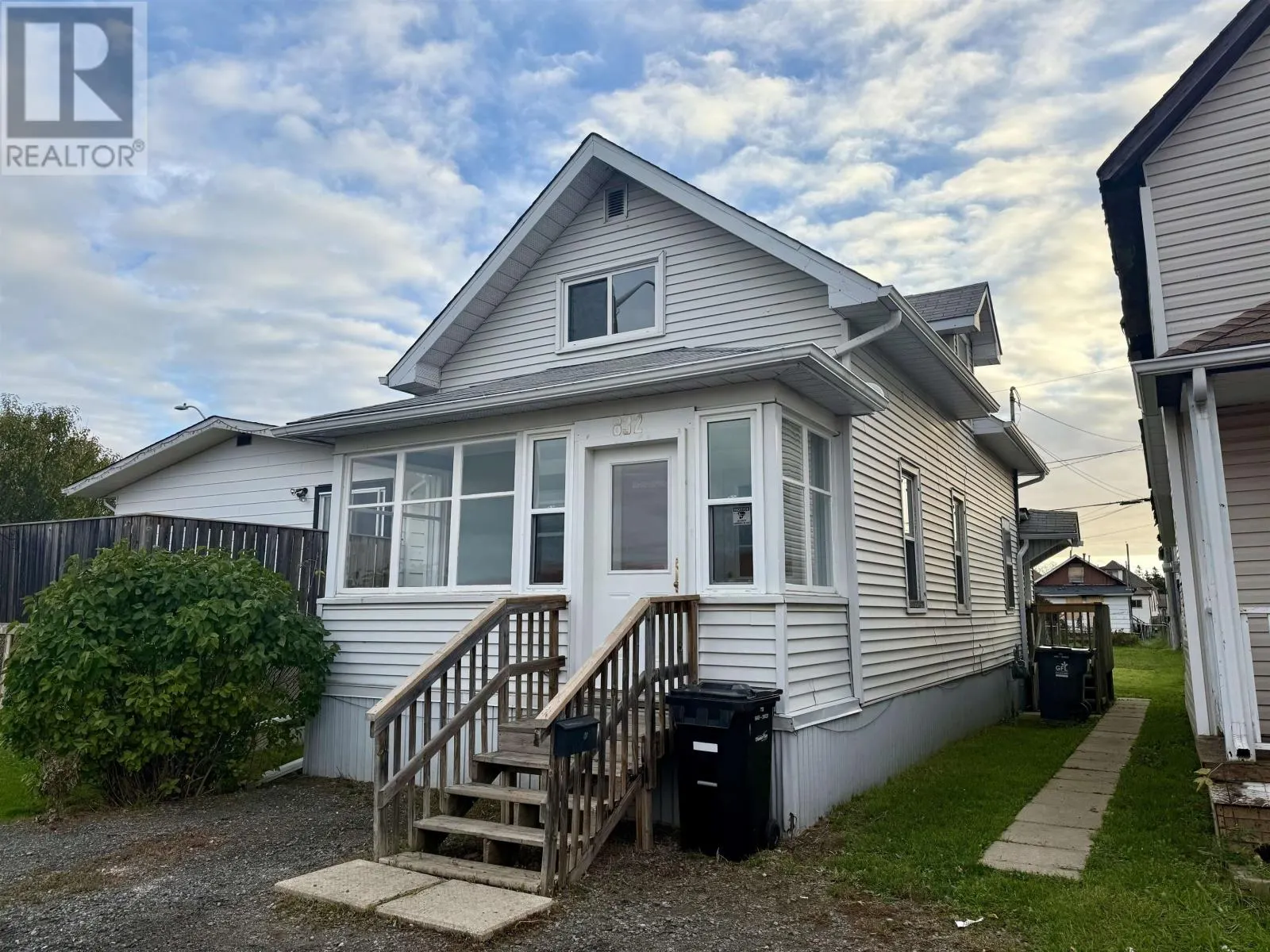 832 McLaughlin Street