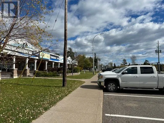33 & 35 Simcoe Plaza