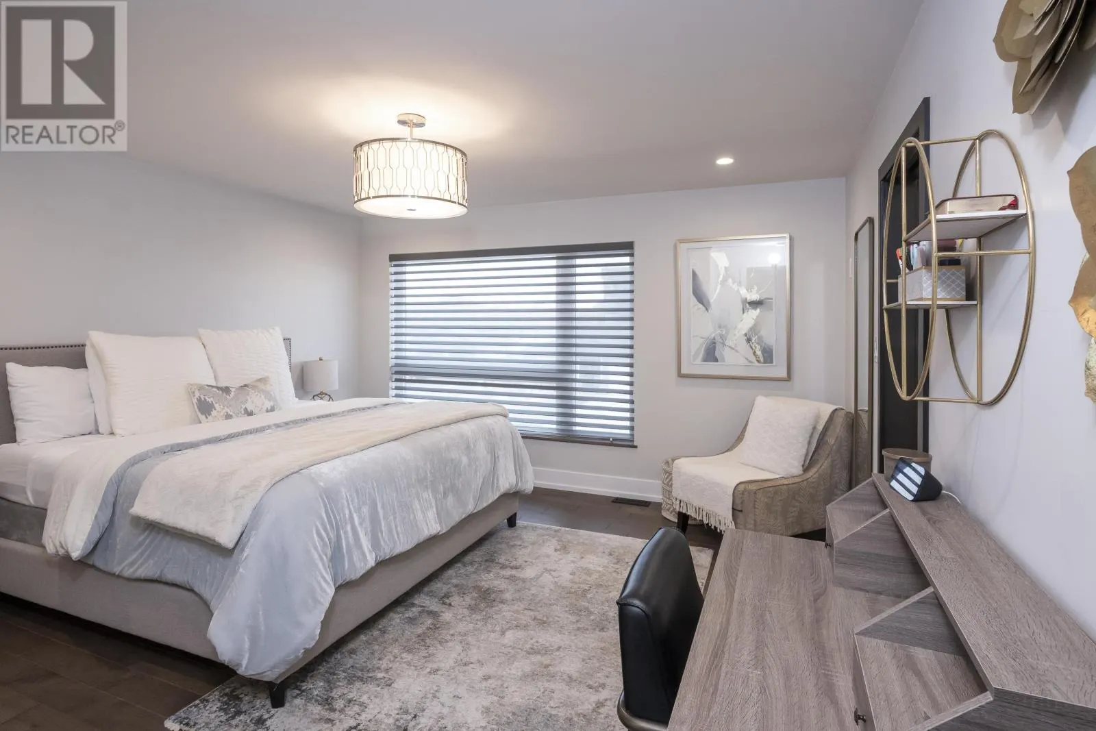 114 Dogwood CRES