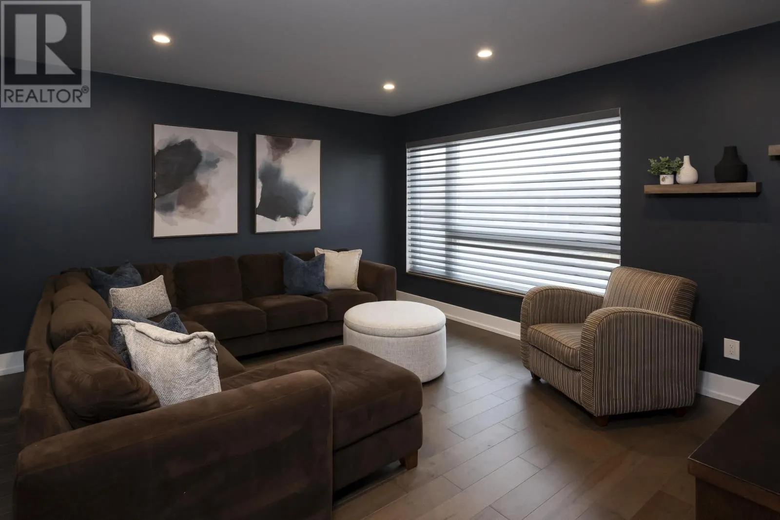 114 Dogwood CRES
