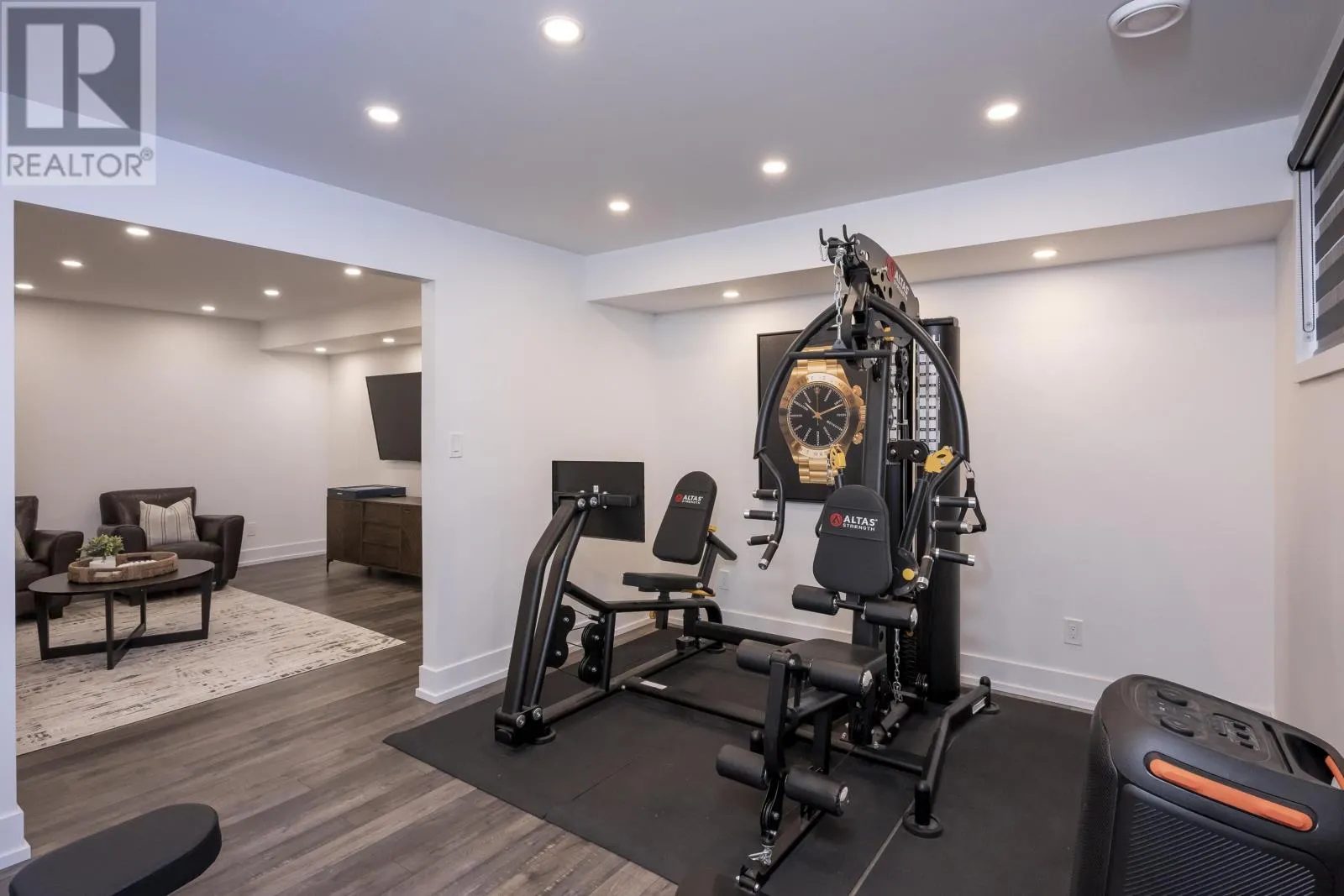 114 Dogwood CRES