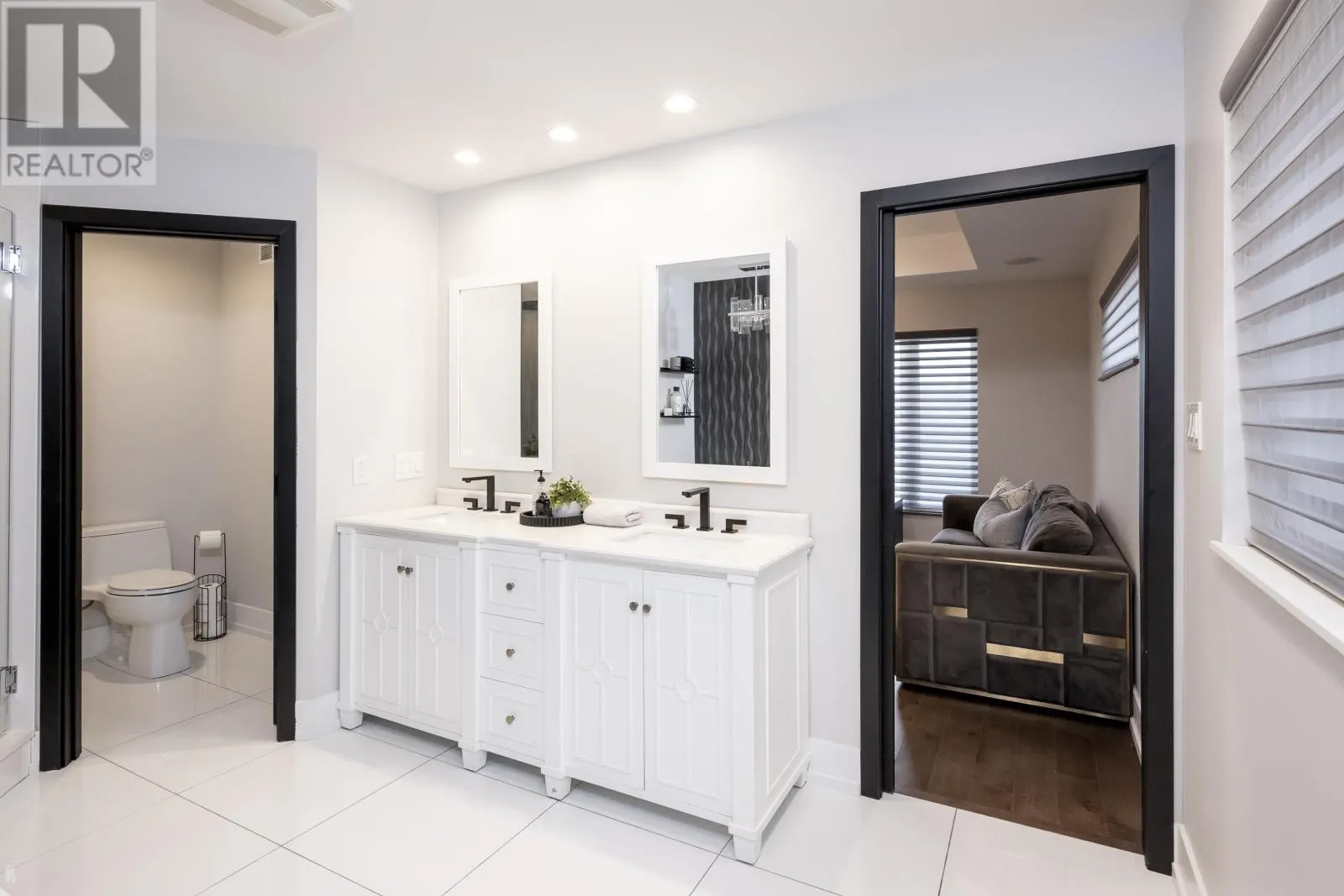 114 Dogwood CRES