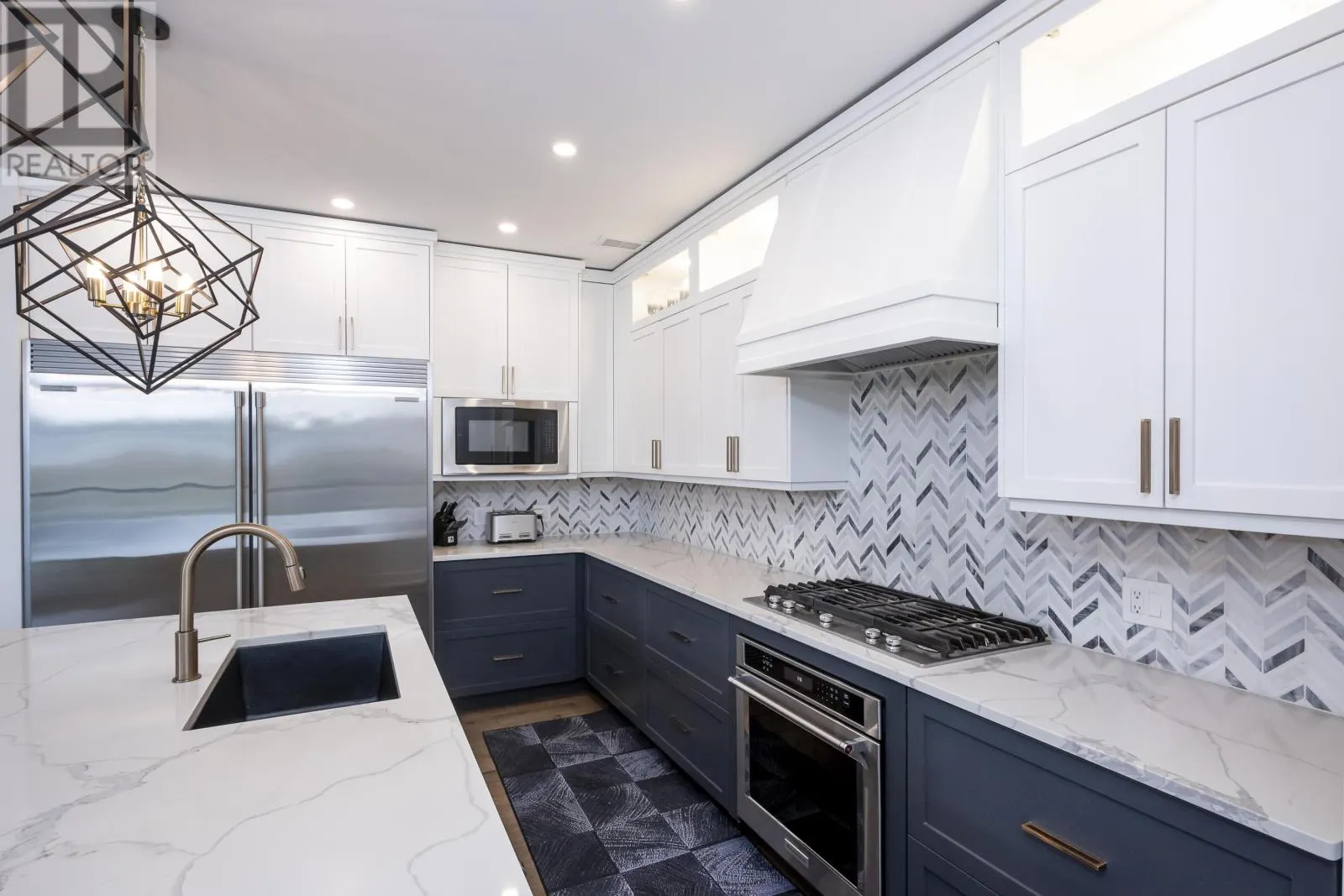 114 Dogwood CRES