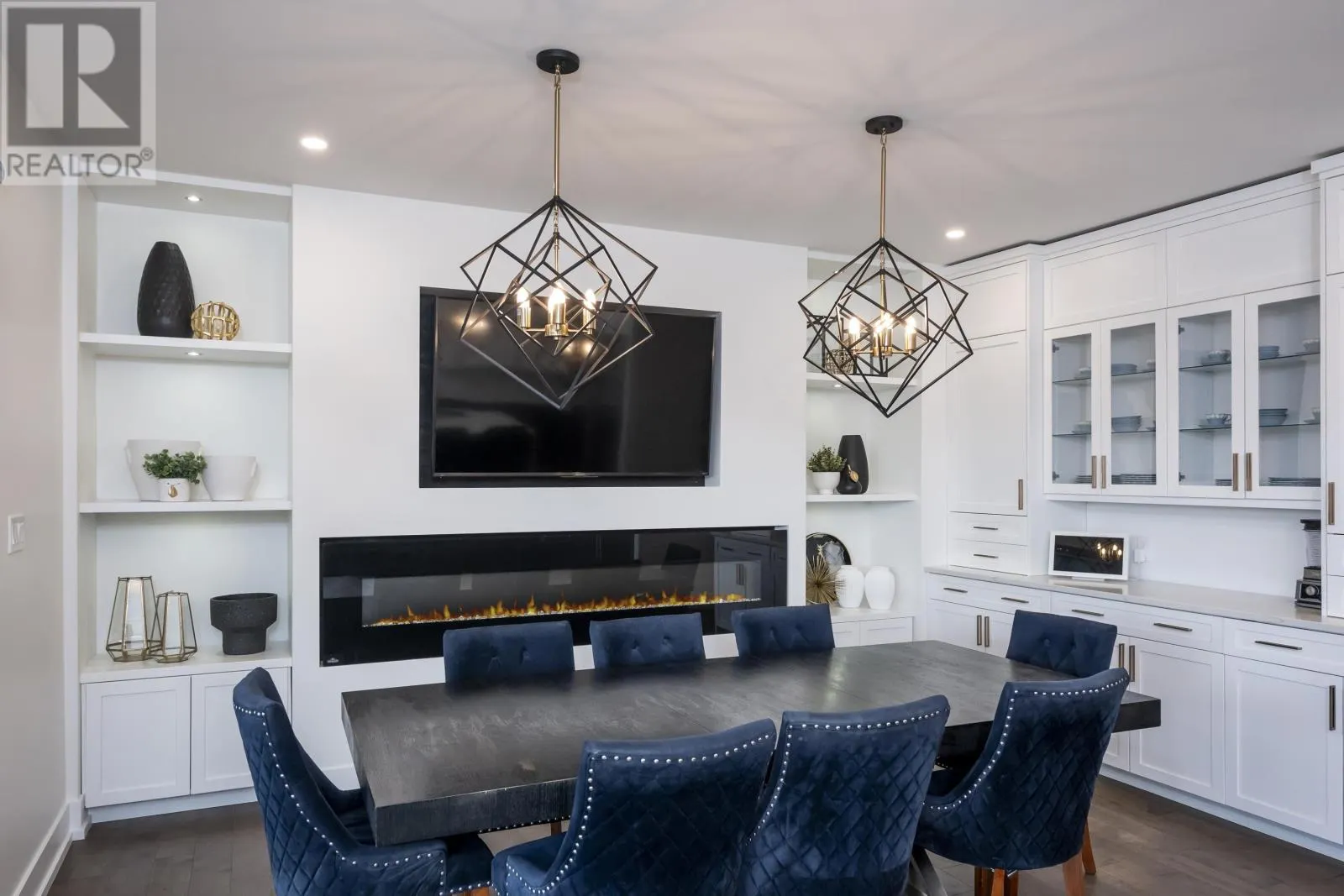 114 Dogwood CRES