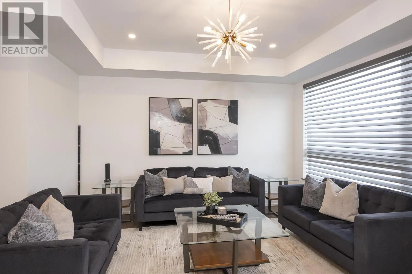 114 Dogwood CRES
