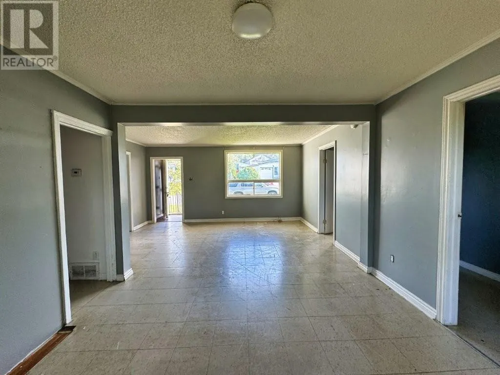 4 Croy Court