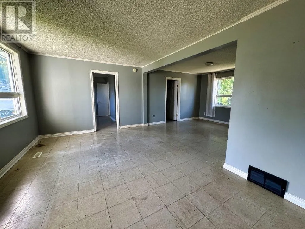 4 Croy Court