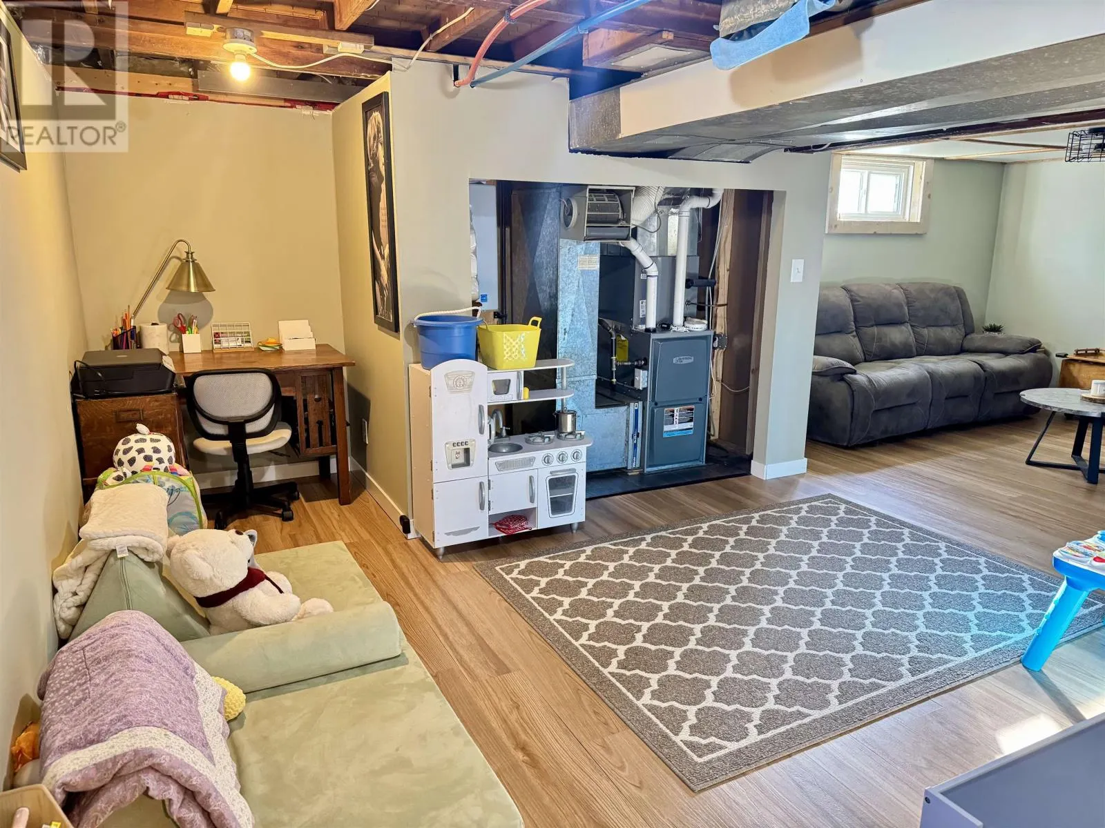 333 Amelia ST E