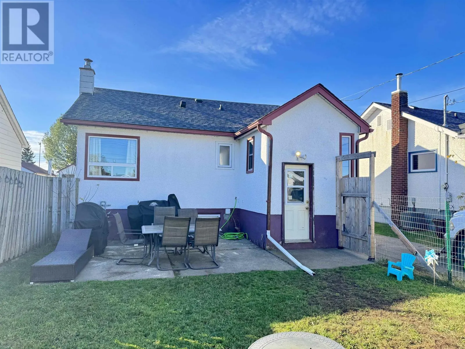 333 Amelia ST E