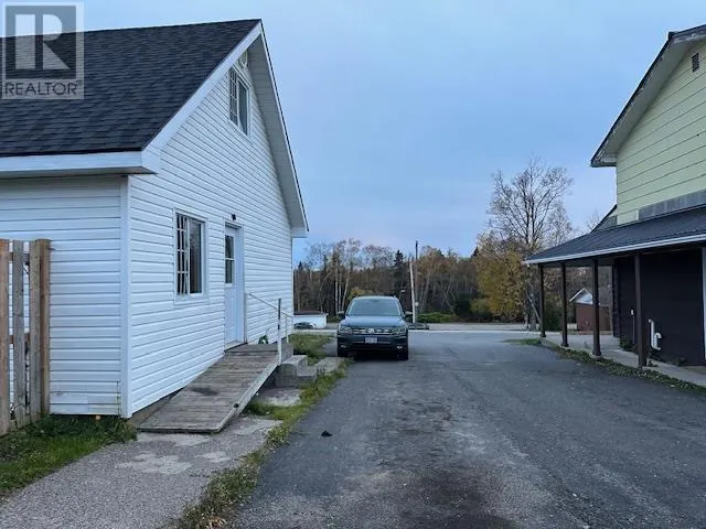 45 Kenogami RD