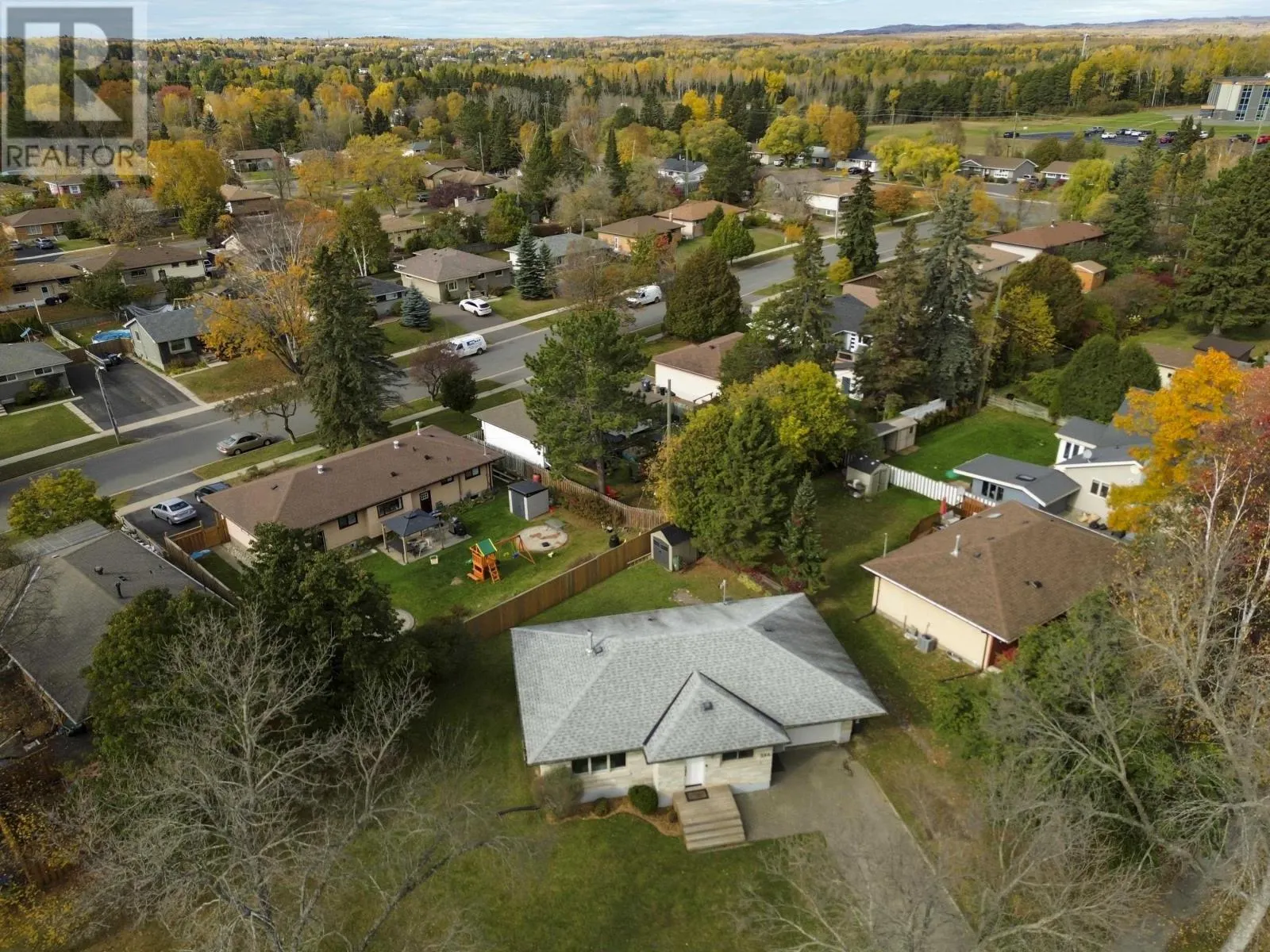 204 Cox Cres.