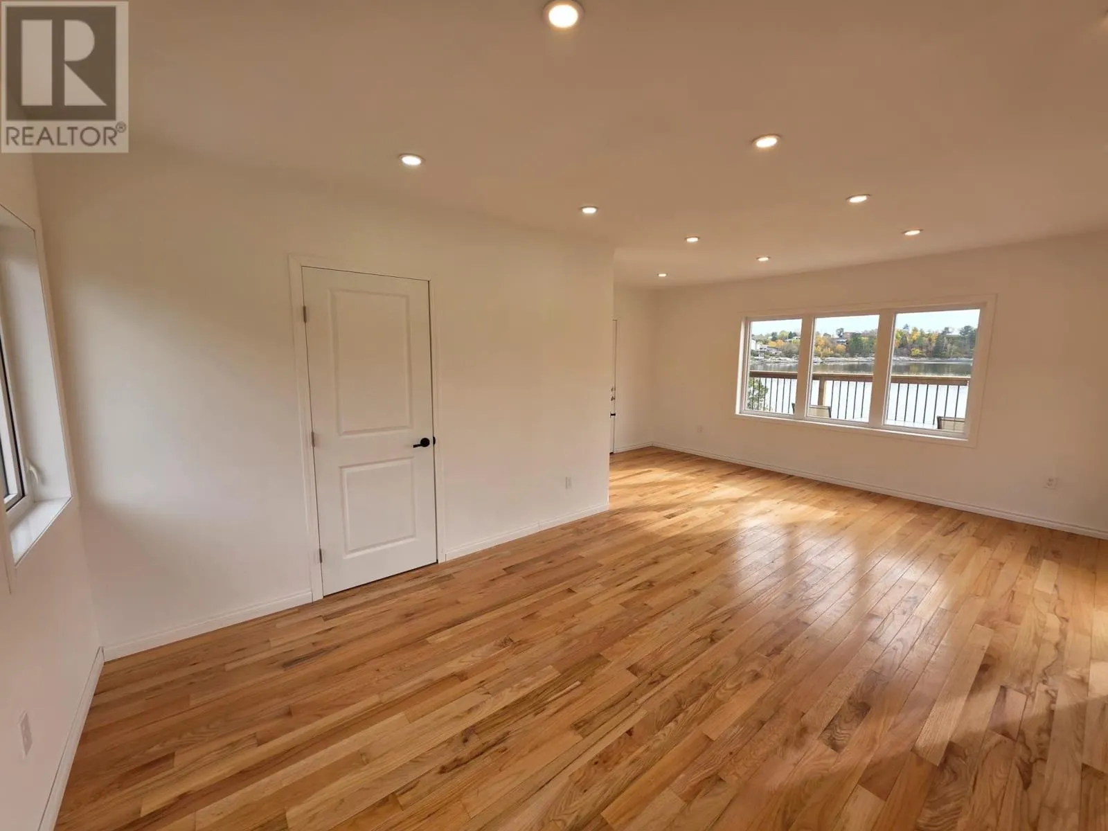 273 Darlington Bay RD