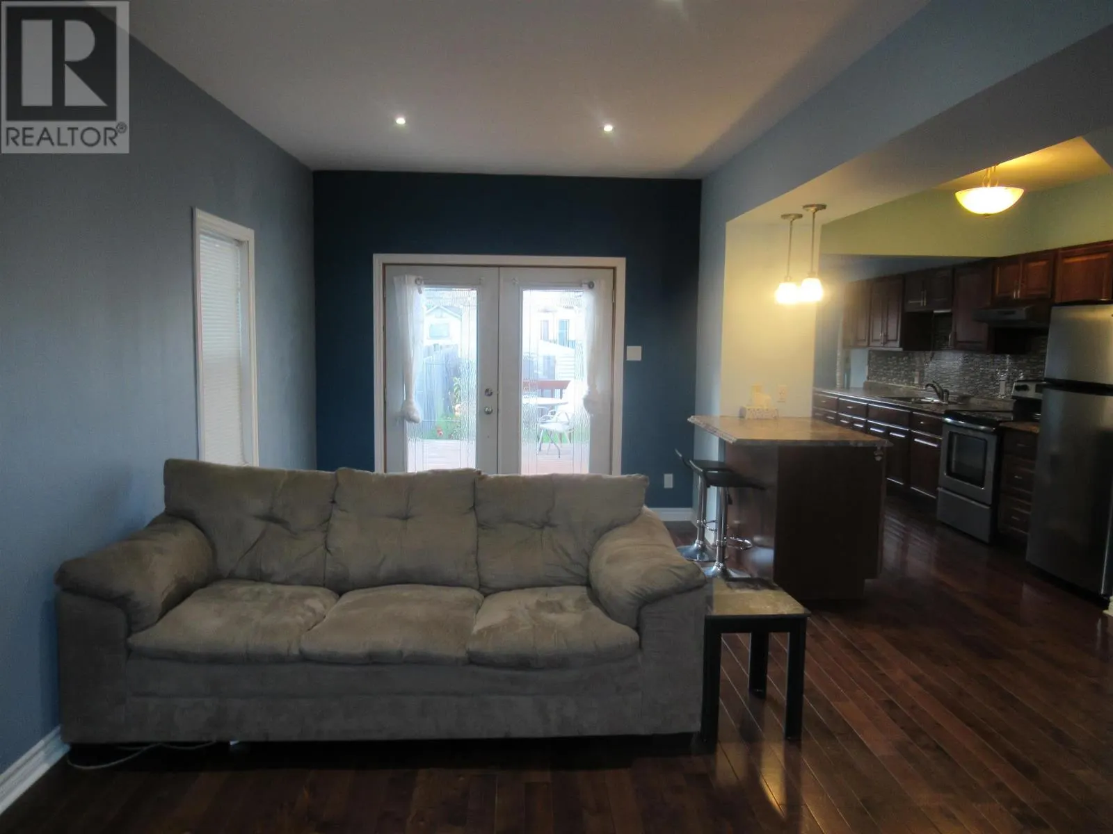 226 Pruden ST