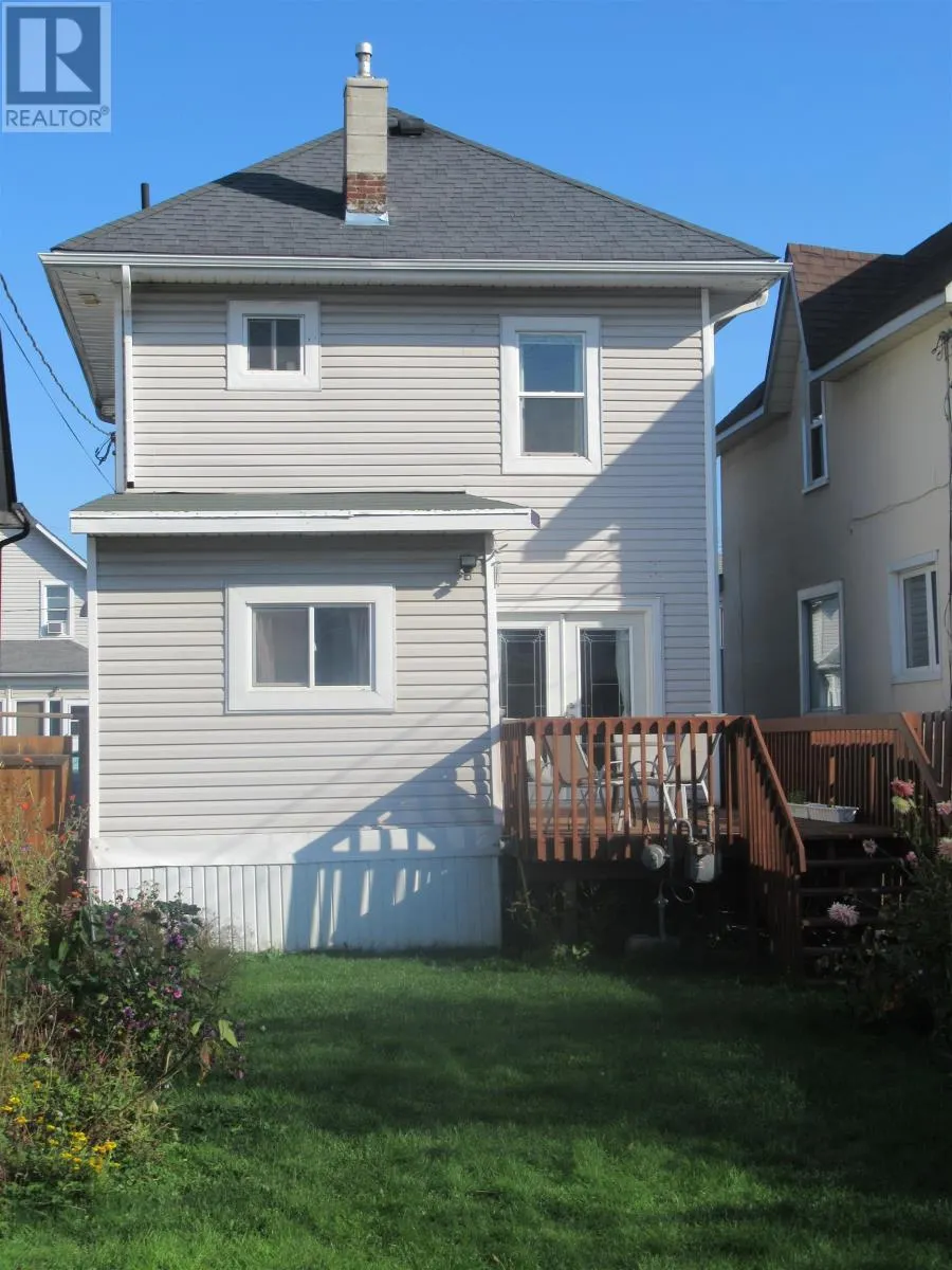 226 Pruden ST