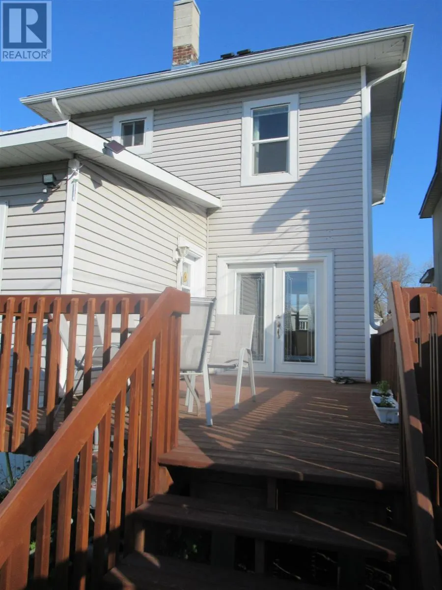 226 Pruden ST