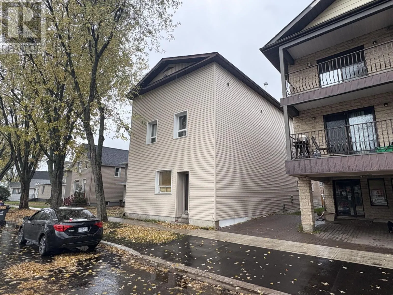 216 Leith