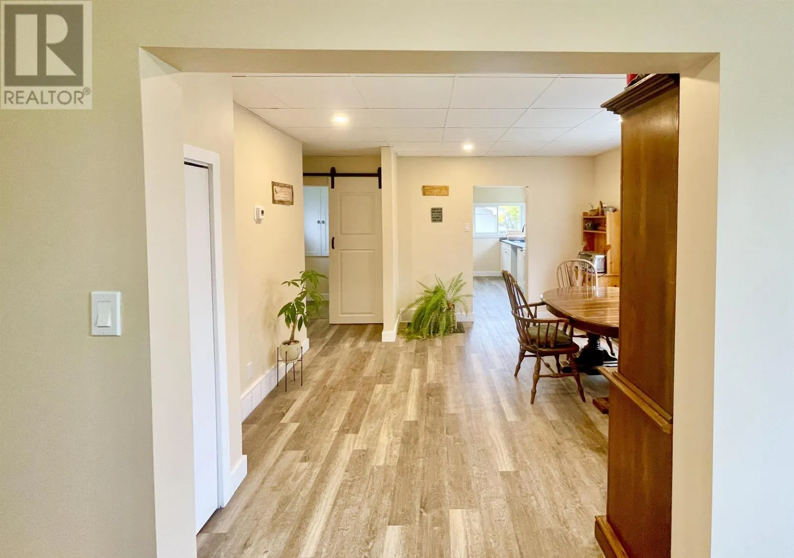 109 Morison AVE