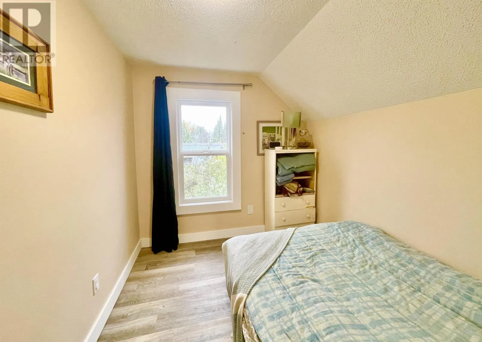 109 Morison AVE