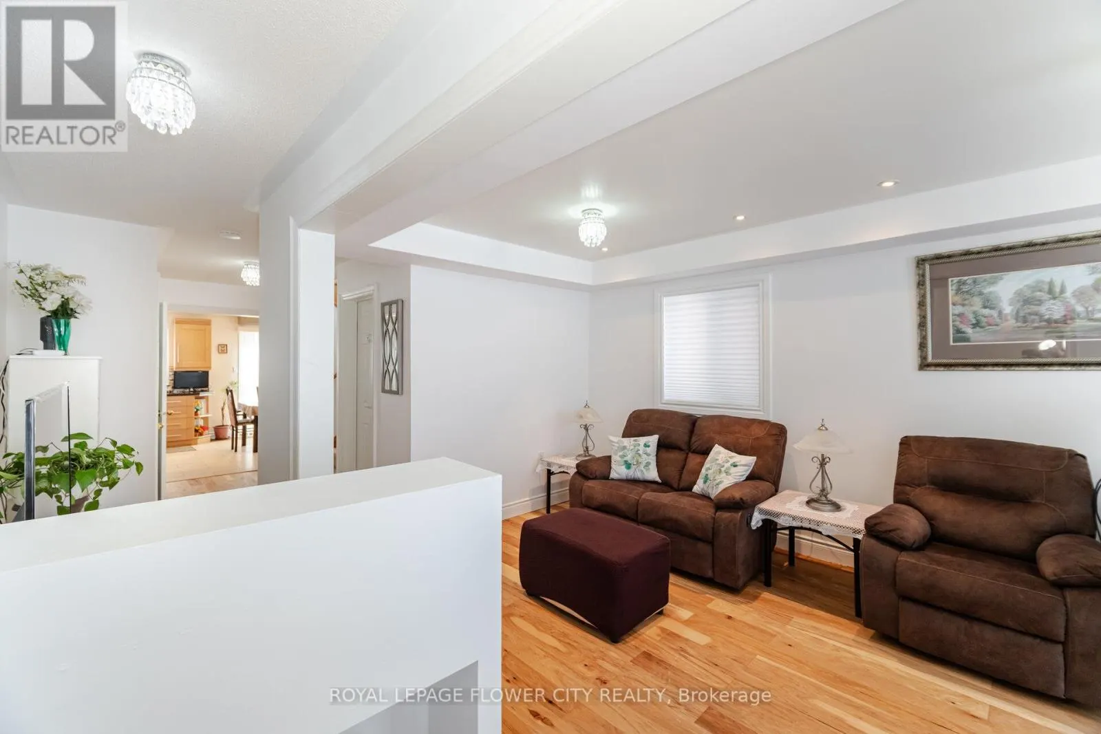 3040 BENTLEY DRIVE