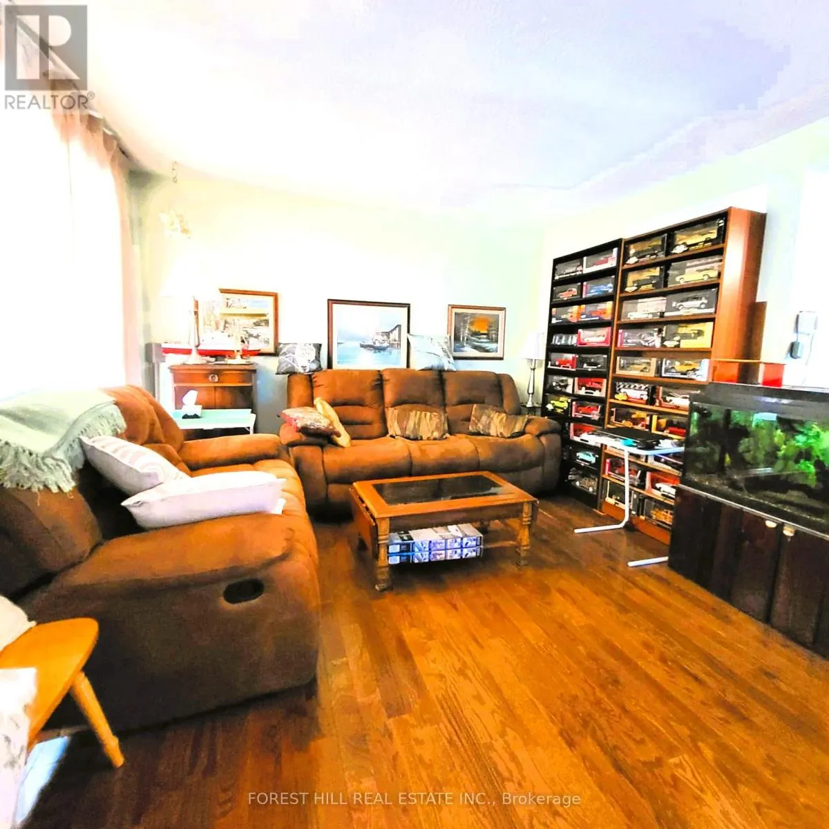 104 - 104 BARONWOOD COURT