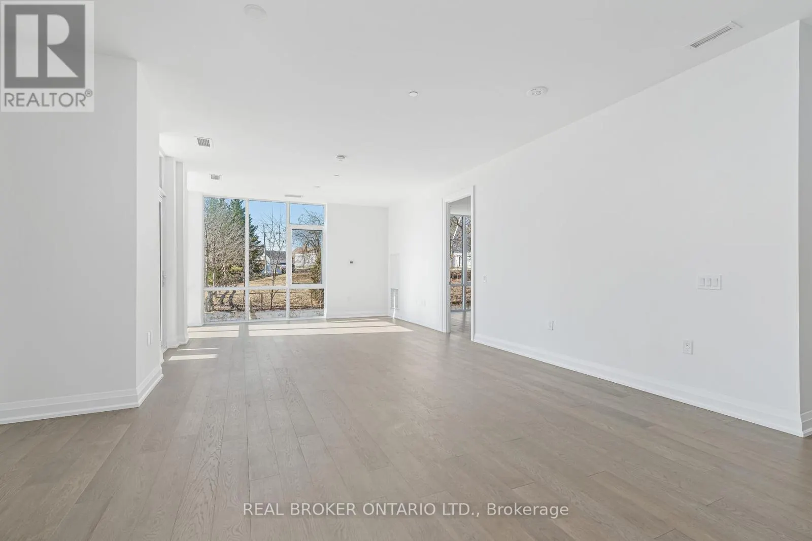 209 - 42 MILL STREET