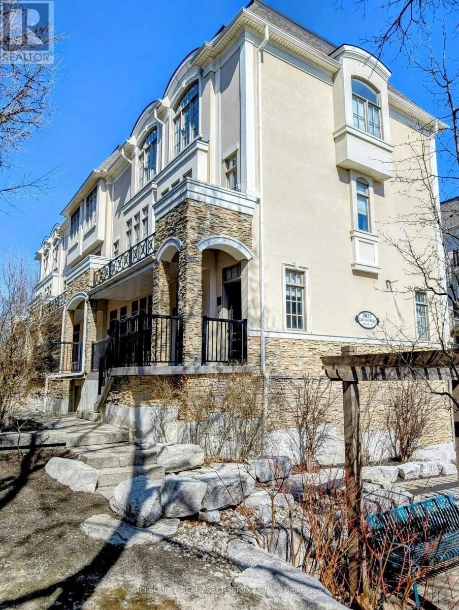 16 - 3077 CAWTHRA ROAD