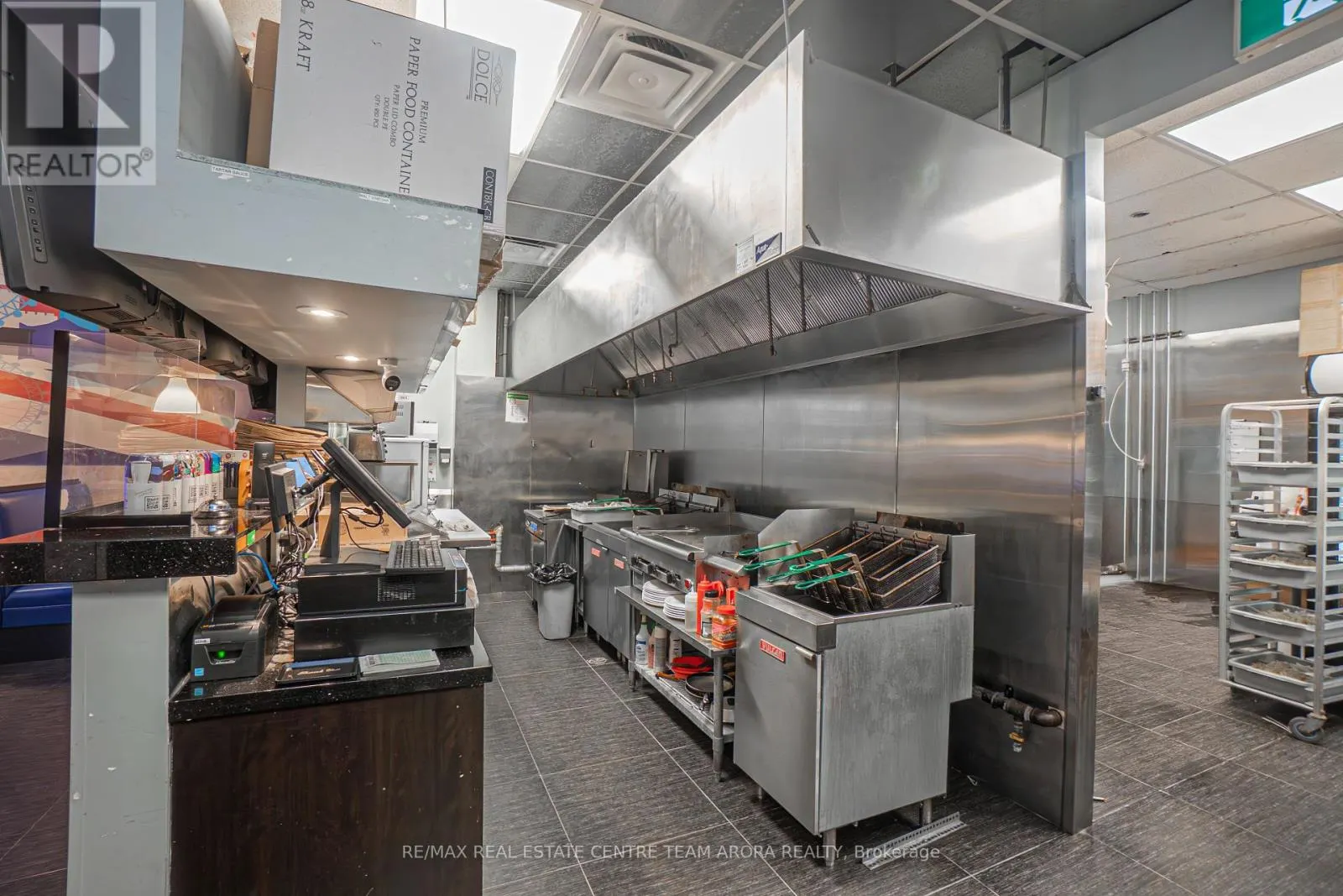 3600 DUNDAS STREET