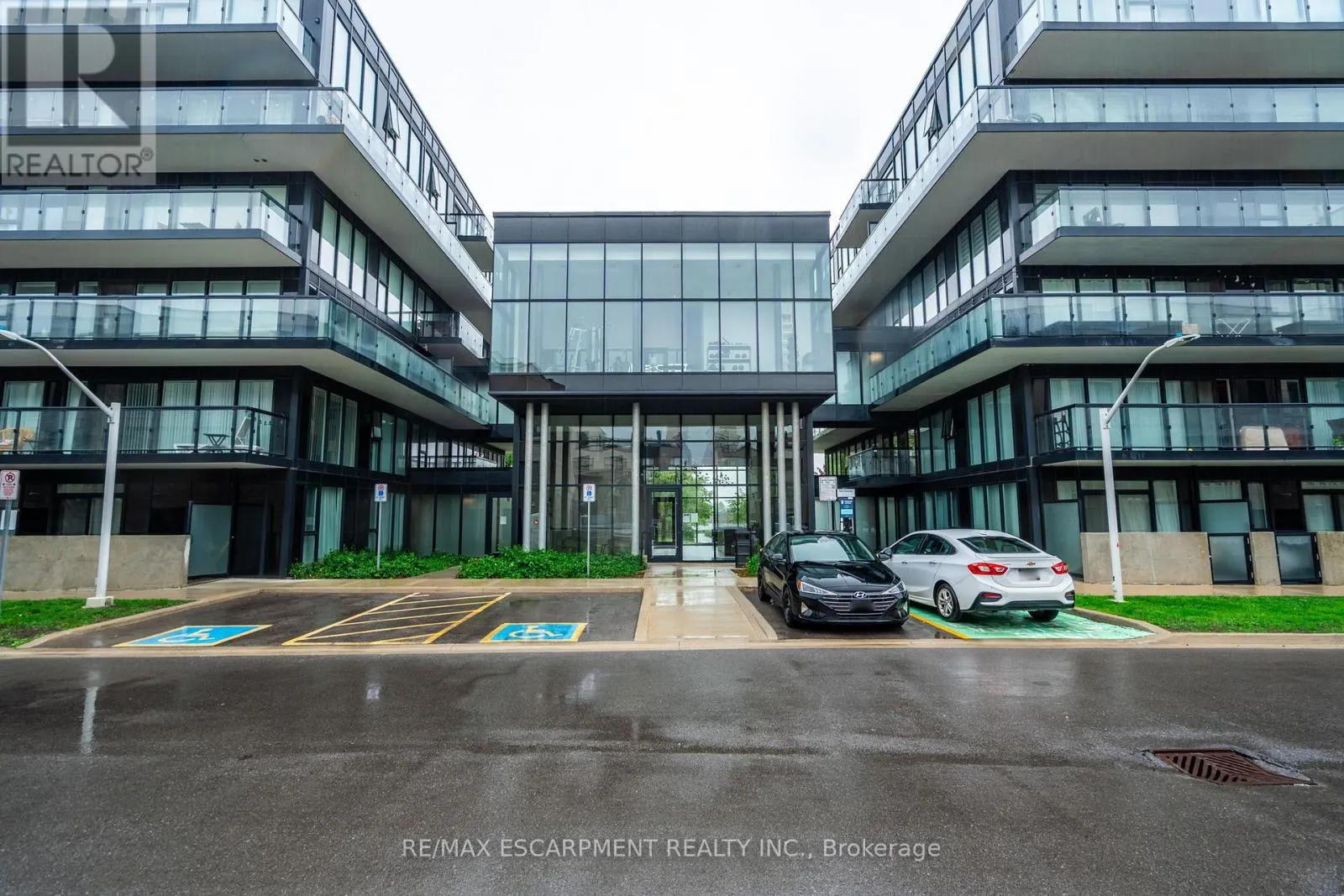 B223 - 1119 COOKE BOULEVARD