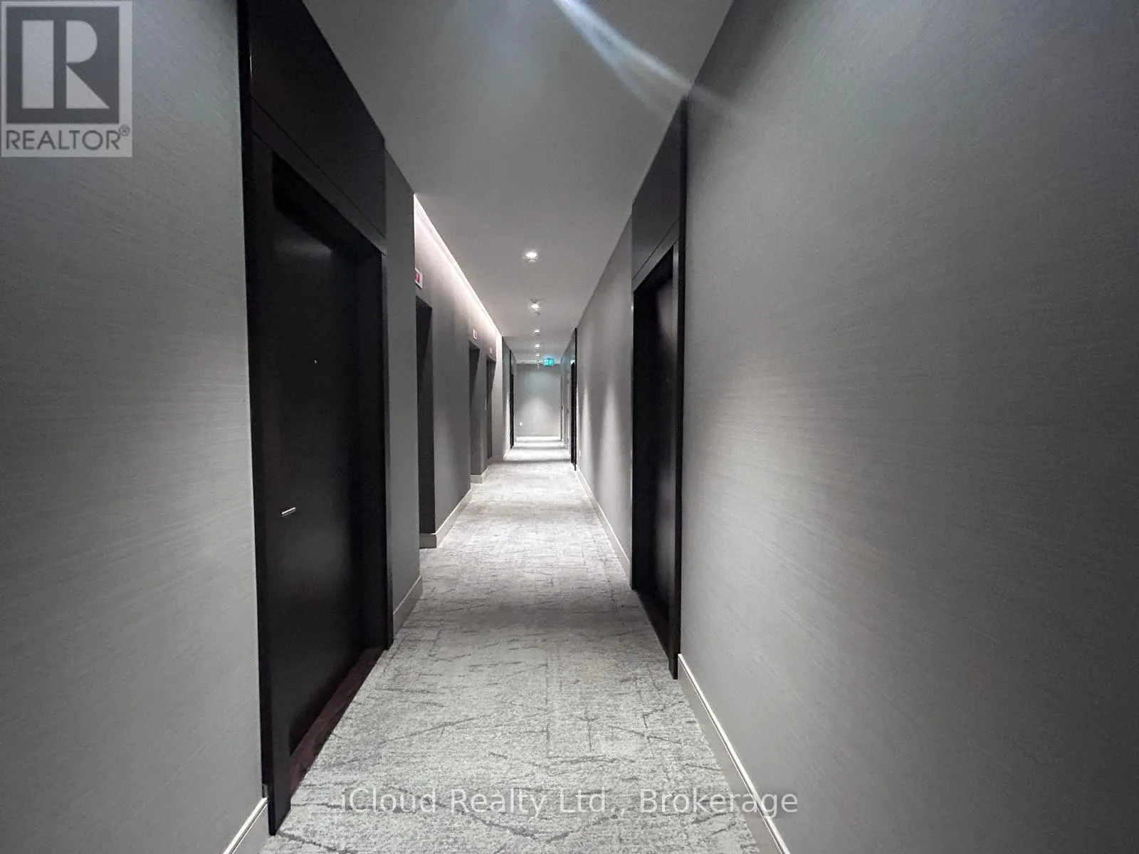113 - 8 NAHANI WAY