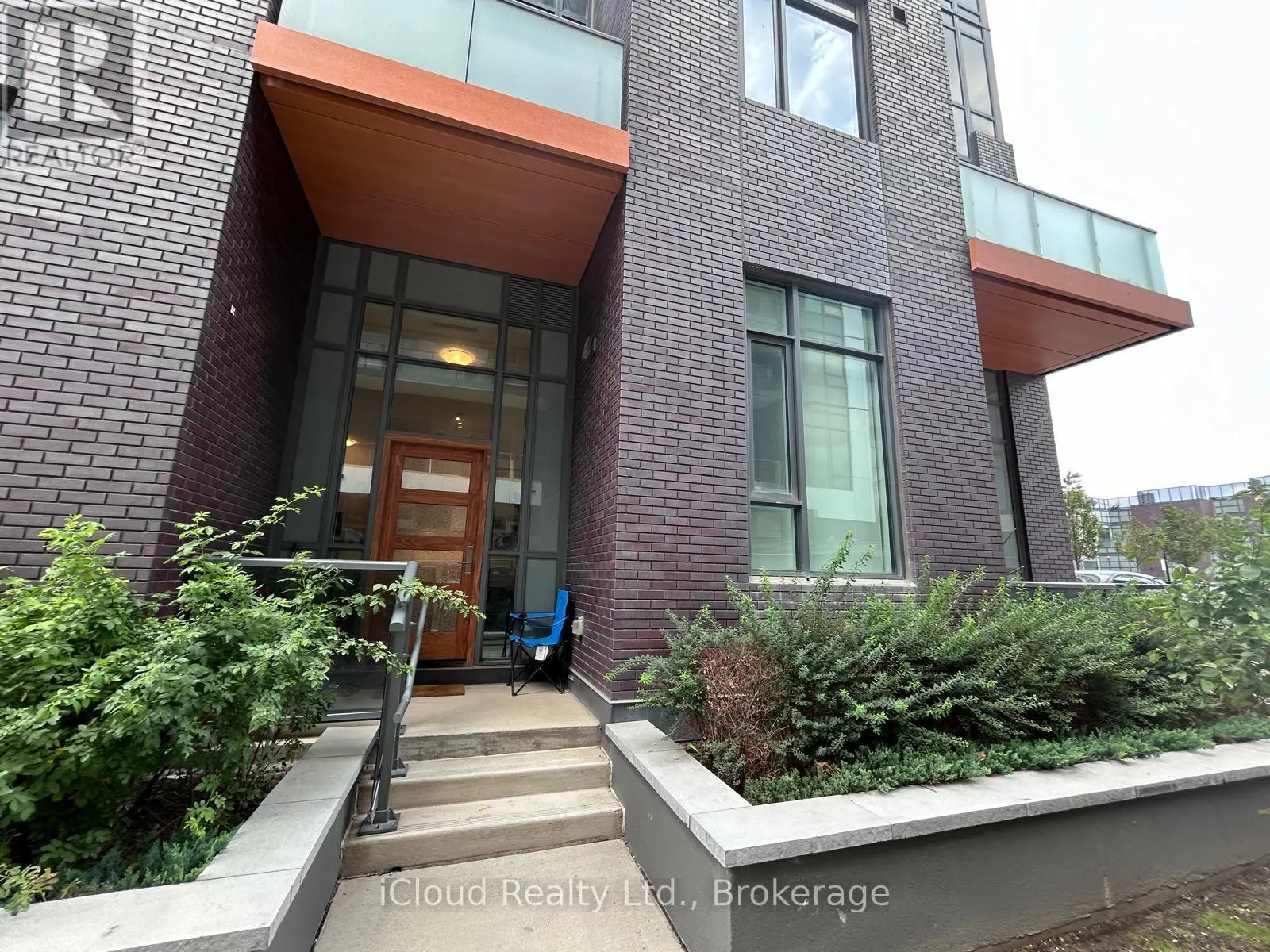 113 - 8 NAHANI WAY