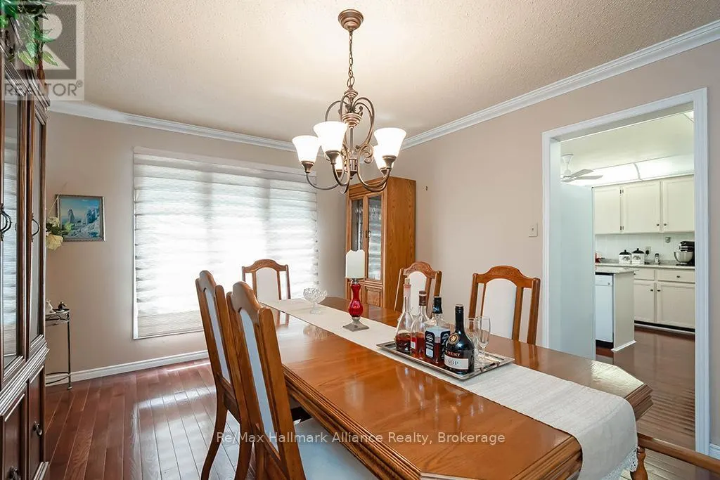 1151 MANOR ROAD