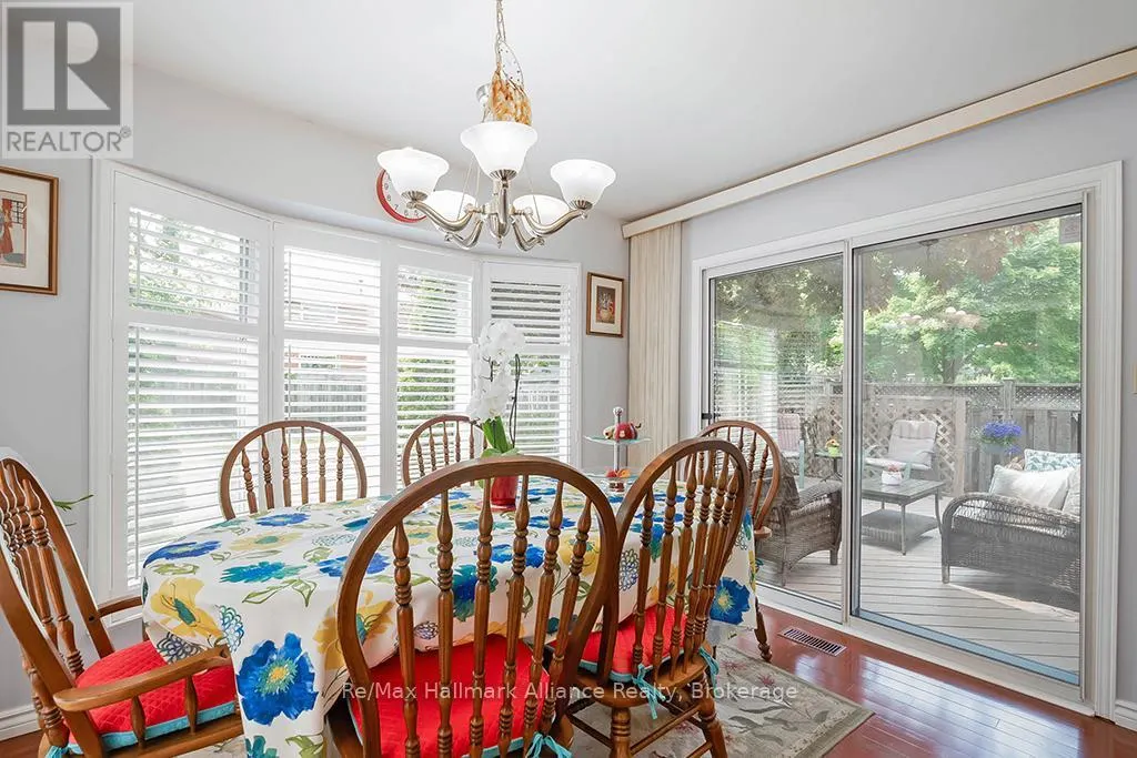 1151 MANOR ROAD