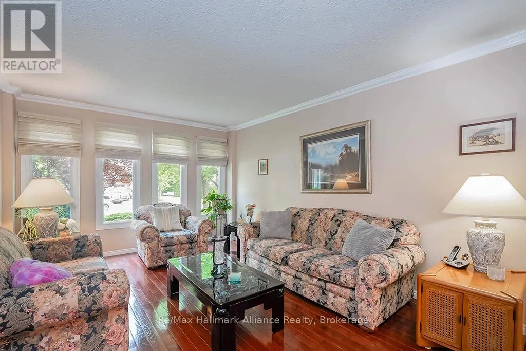 1151 MANOR ROAD