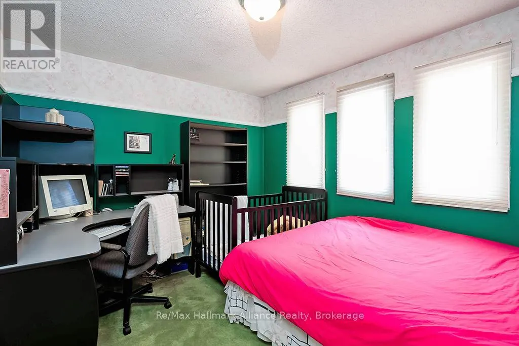 1151 MANOR ROAD
