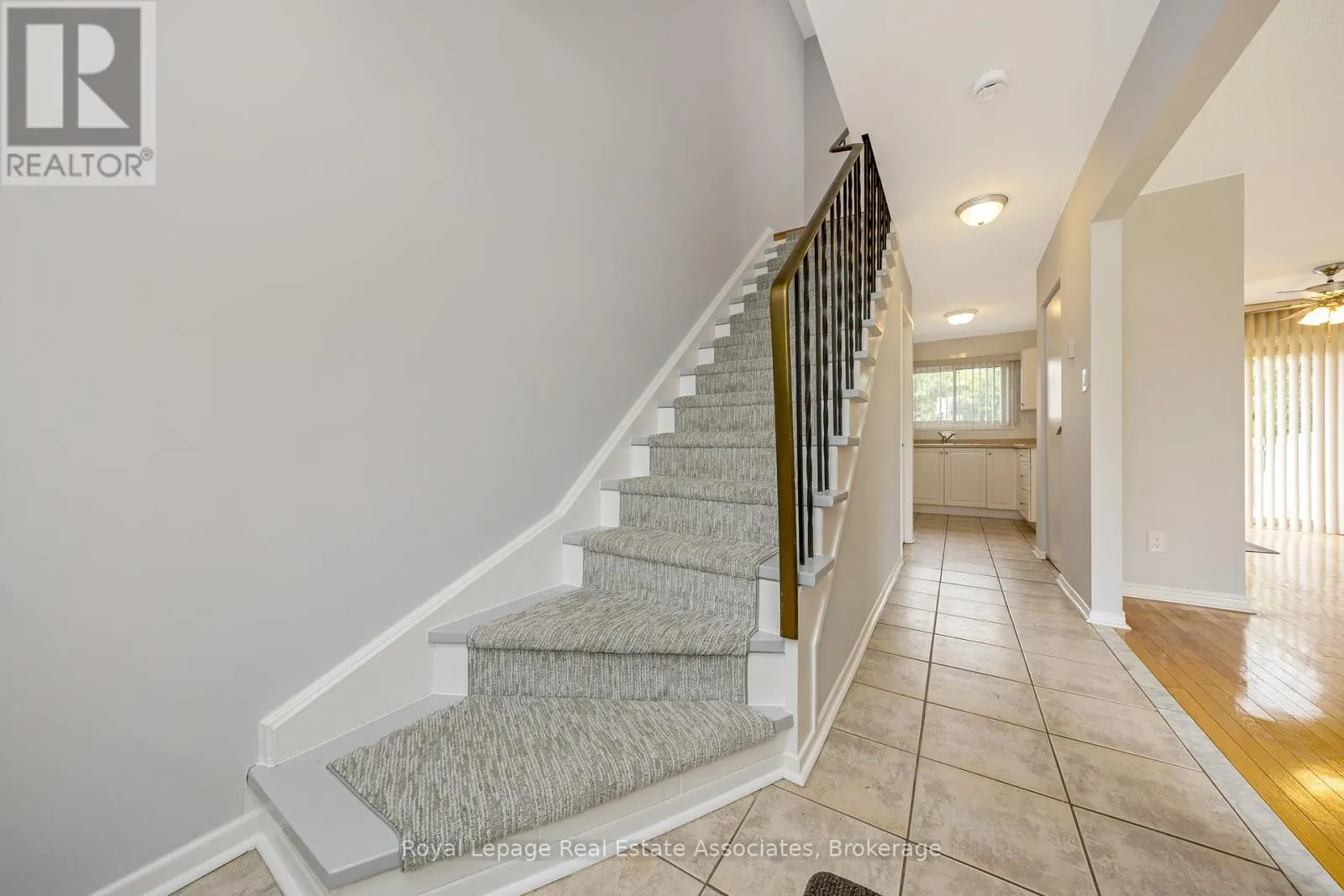 1 - 108 SINCLAIR AVENUE