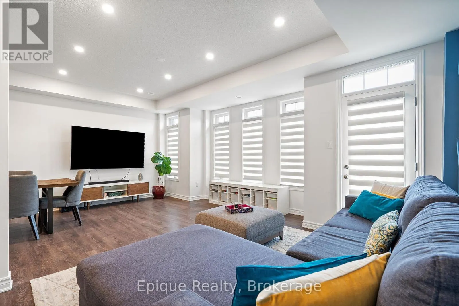 1158 RESTIVO LANE