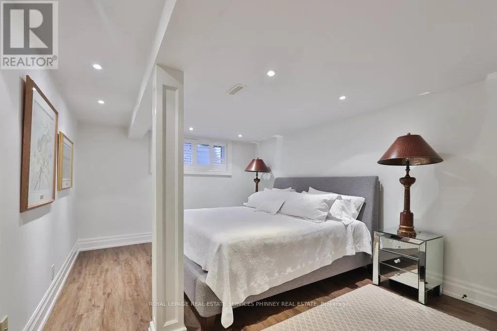 8 CHARTWELL ROAD